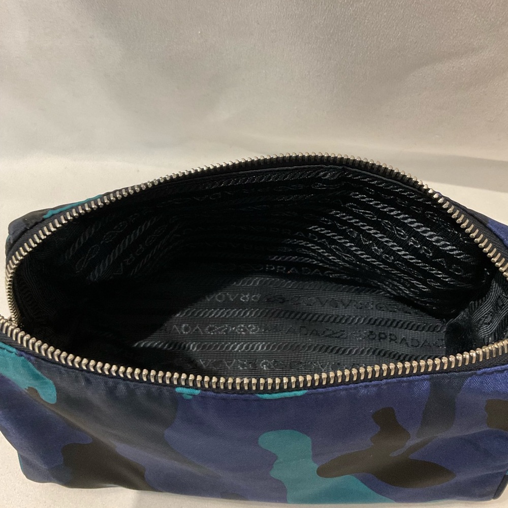 Prada Pouch - Picture 10 of 10